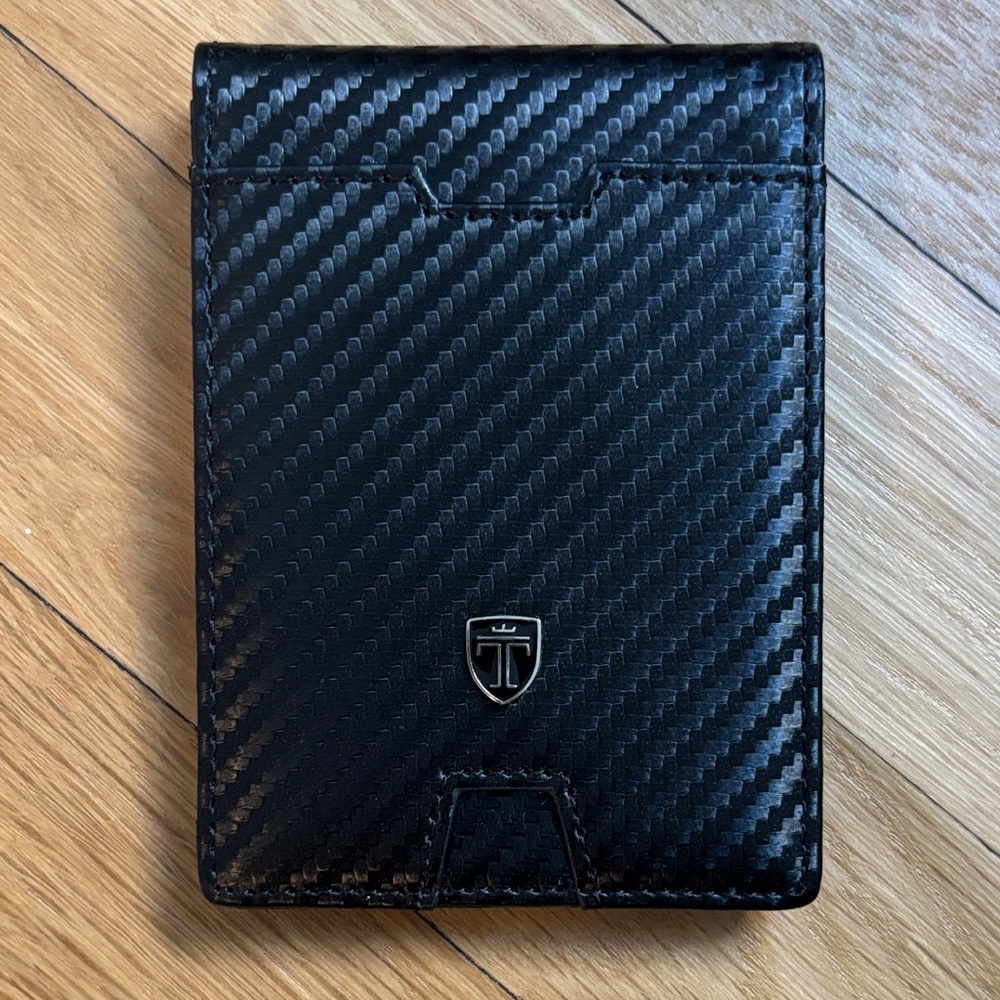 Travando Men’s Slim Wallet